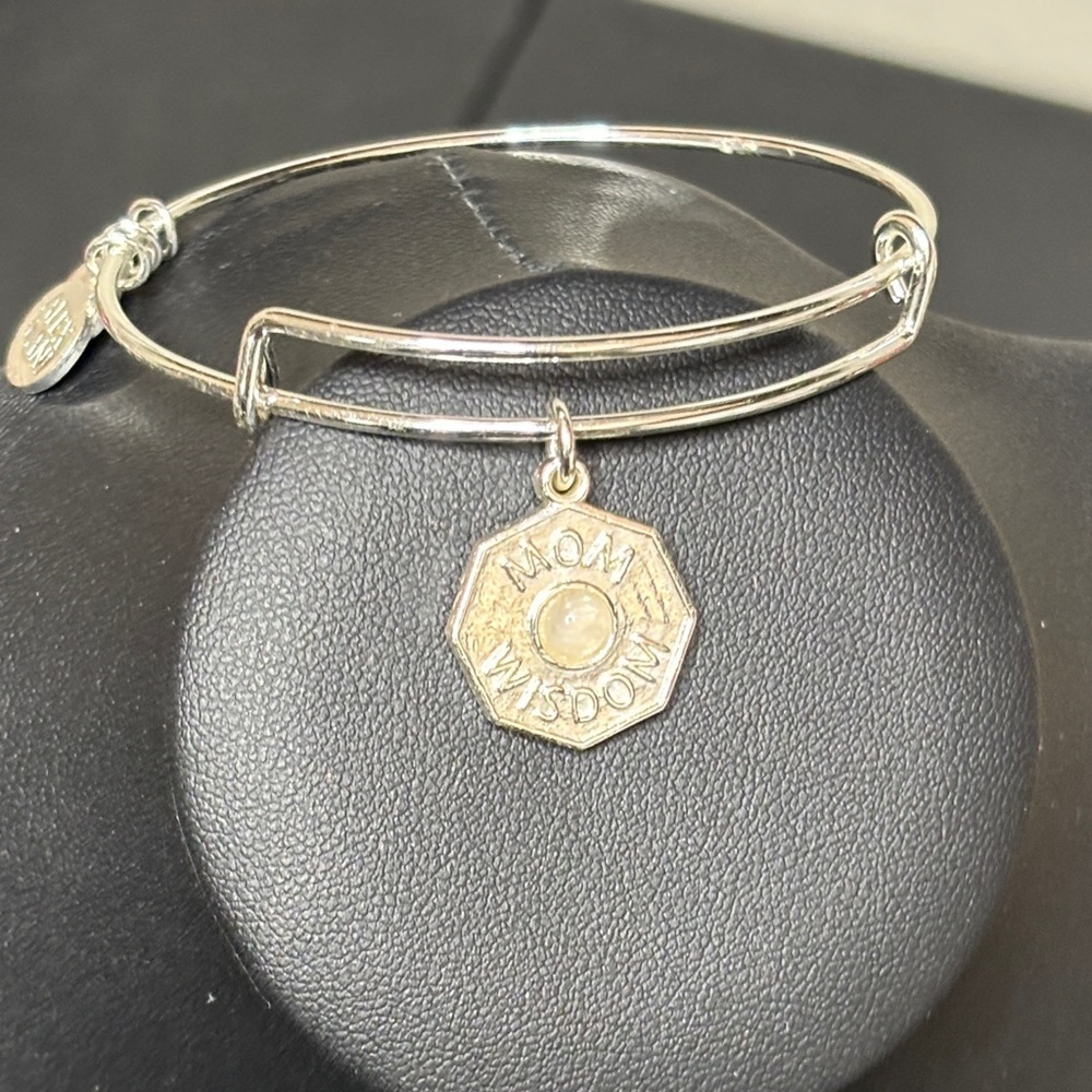 Alex and Ani Silver Tone Mom Wisdom Charm Adjustable Bangle Bracelet